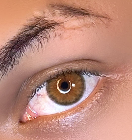 Cleopatra Hazel Urban Layer (pupila reducida)